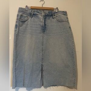 Ava & Viv Light Blue Denim Pencil Skirt